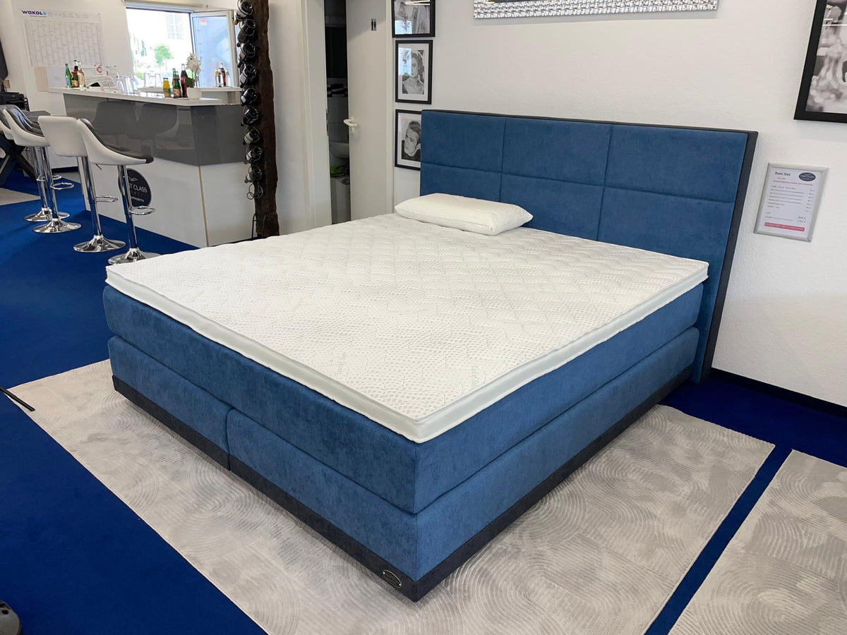 Rom VI Boxspringbett – blaue Ausführung