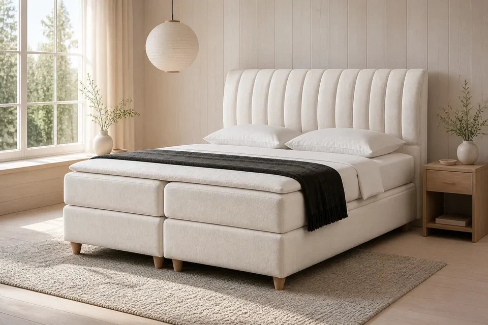Ron Lion Boxspringbett Malmö in Pearl – helle Studioansicht